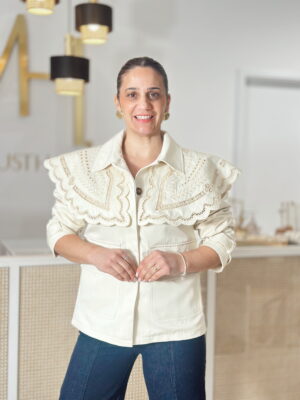 Parka c\Gola Removível em Renda